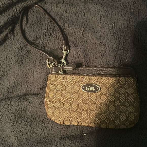 Coach wallet wristlet - Picture 1 of 13